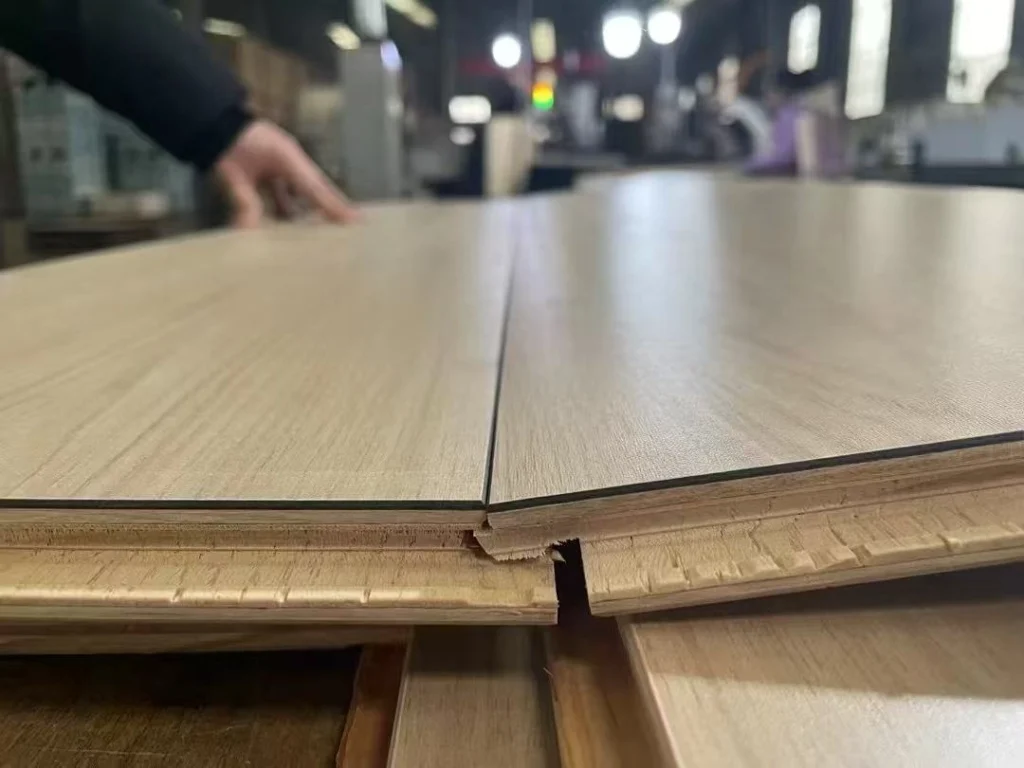 Laminated Hardwood Floor Lock